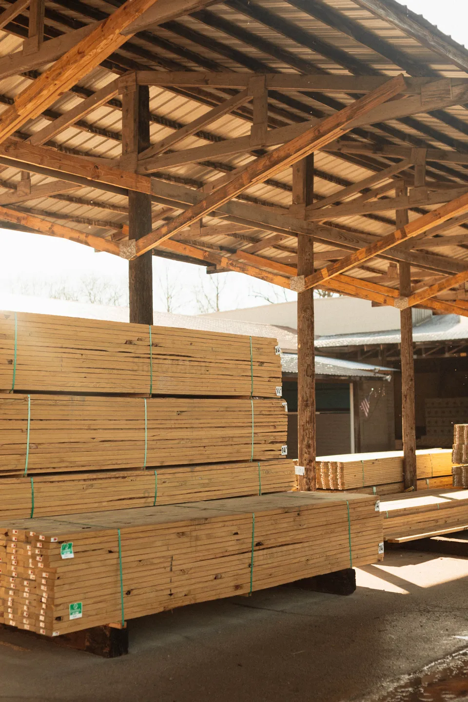 Sheathing units staged at Huskey yard